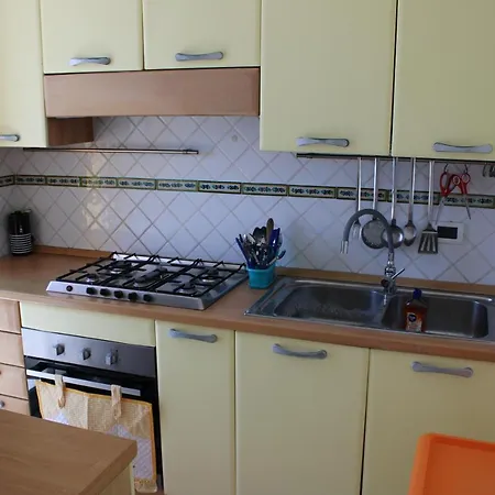 Appartamento A 100 Metri Dalla Spiaggia Con Ampia Terrazza Vista Mare 卡坦扎罗